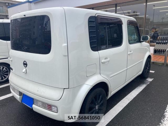 Nissan CUBE 2007-09 8371564-4