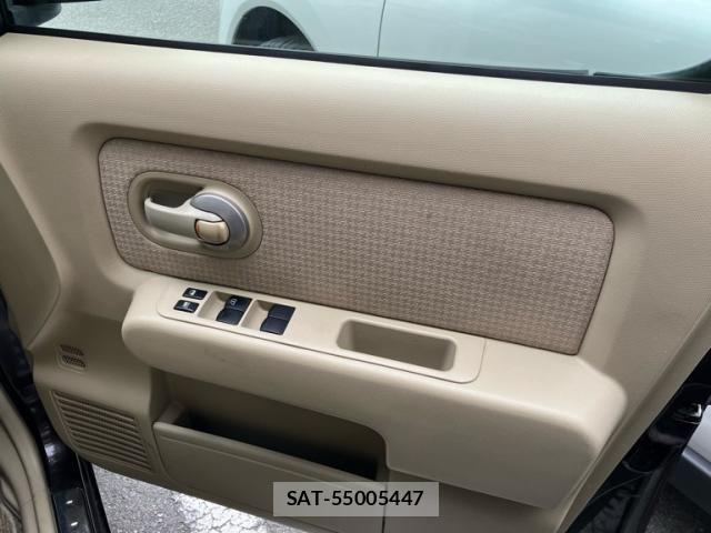 Nissan CUBE 2008-07 8411841-19