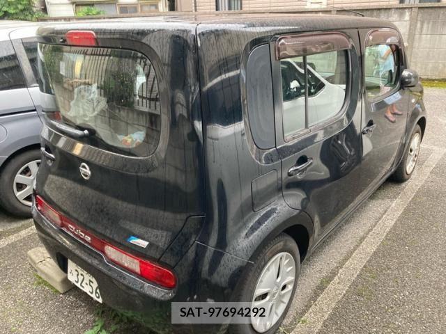 Nissan CUBE 2009-08 8438041-1
