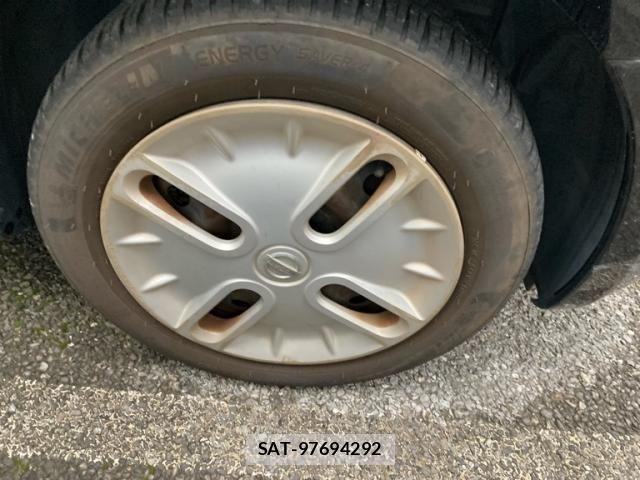 Nissan CUBE 2009-08 8438041-4