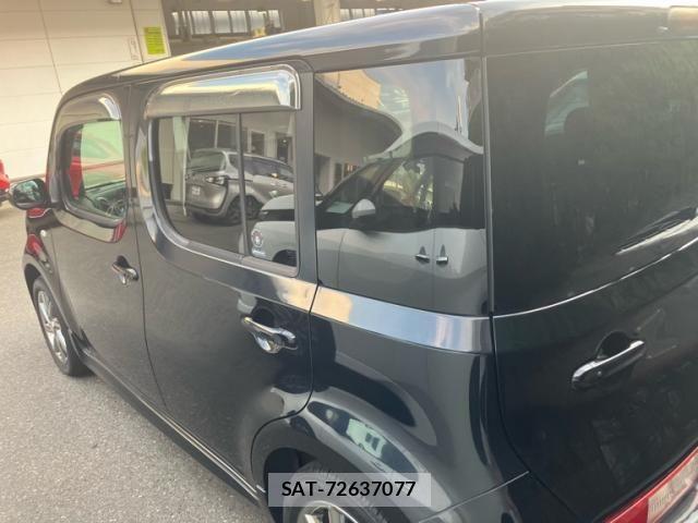 Nissan CUBE 2011-12 8524198-2