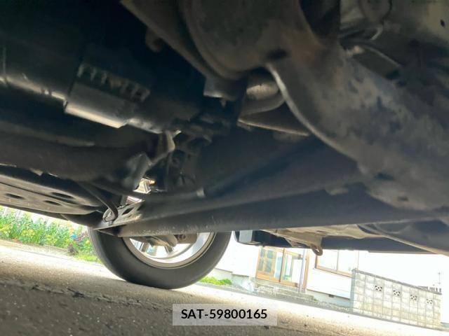 Nissan CUBE 2009-09 8524202-12
