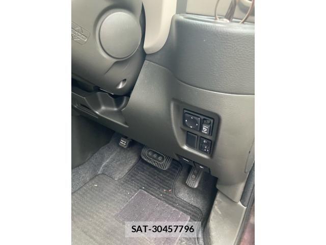 Nissan CUBE 2011-02 8561590-12