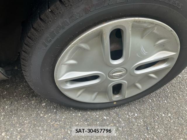 Nissan CUBE 2011-02 8561590-7