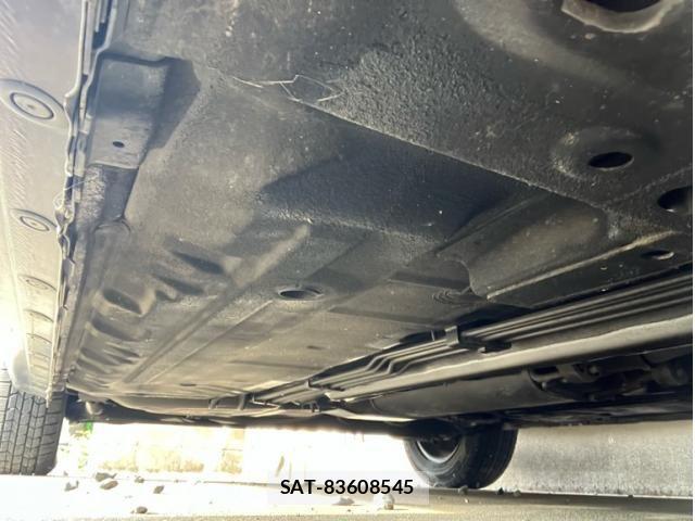 Nissan CUBE 2012-03 8561593-13