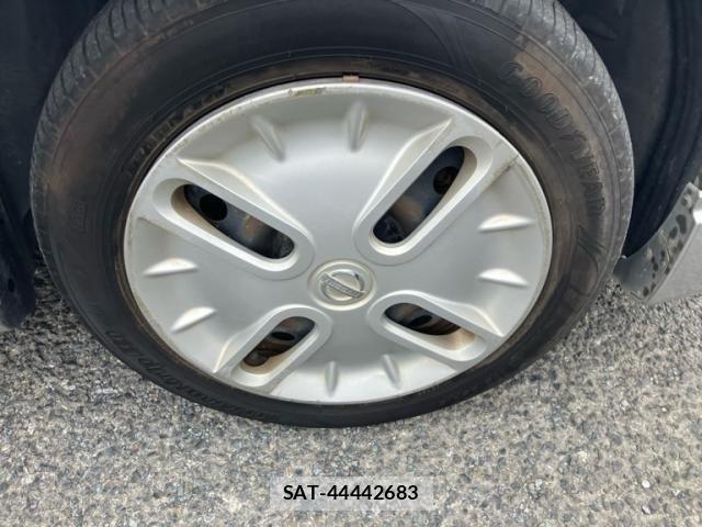 Nissan CUBE 2010-02 8561595-5