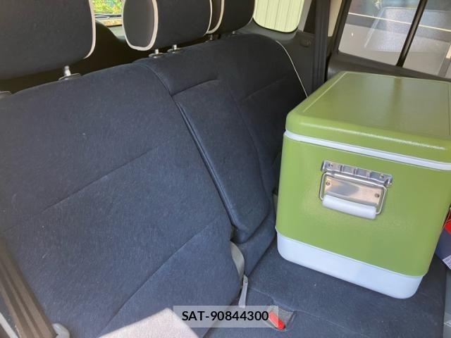 Nissan CUBE 2009-11 8561592-15