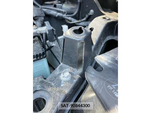 Nissan CUBE 2009-11 8561592-22