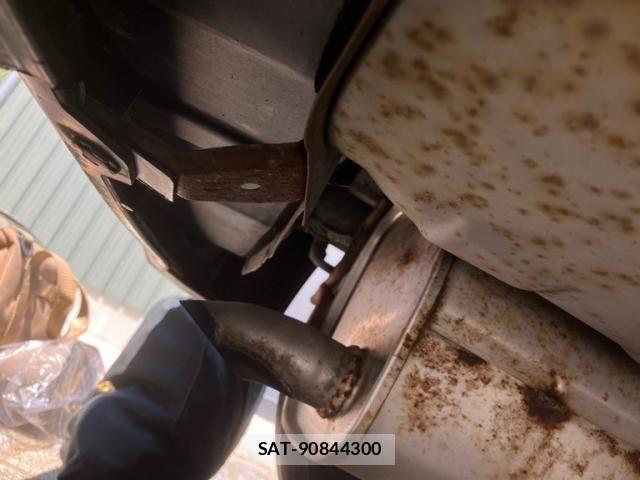 Nissan CUBE 2009-11 8561592-24