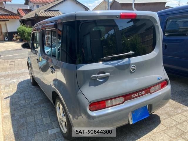 Nissan CUBE 2009-11 8561592-2