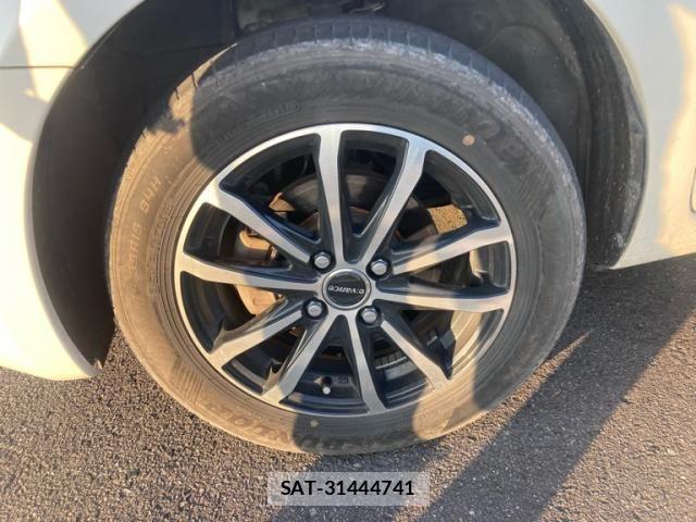 Nissan CUBE 2013-02 8561591-5