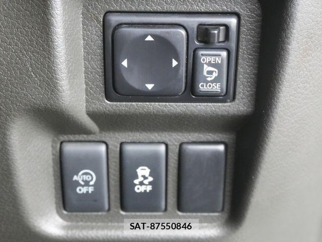 Nissan CUBE 2018-03 8626323-11