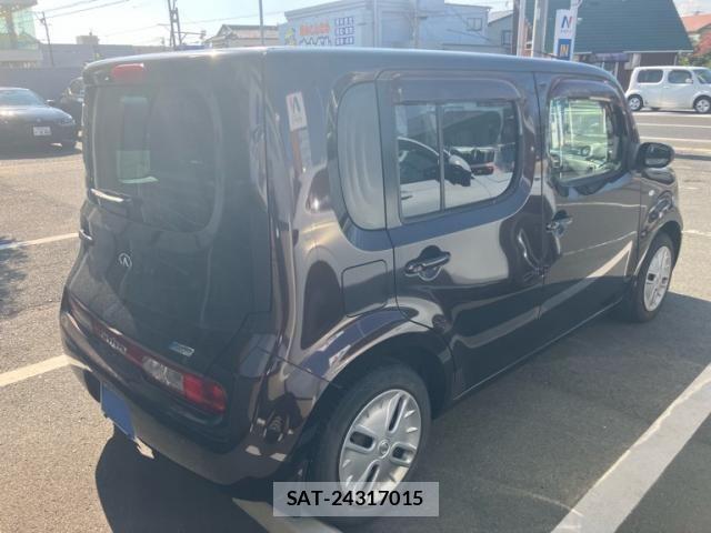 Nissan CUBE 2011-08 8626327-3