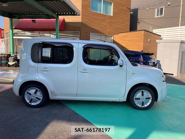 Nissan CUBE 2015-06 8626321-12