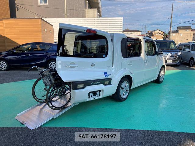 Nissan CUBE 2015-06 8626321-4