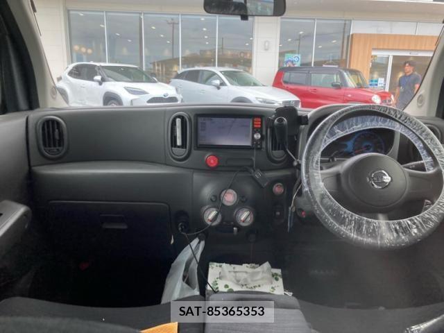 Nissan CUBE 2013-09 8626331-12