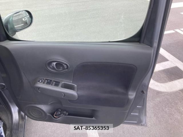 Nissan CUBE 2013-09 8626331-13