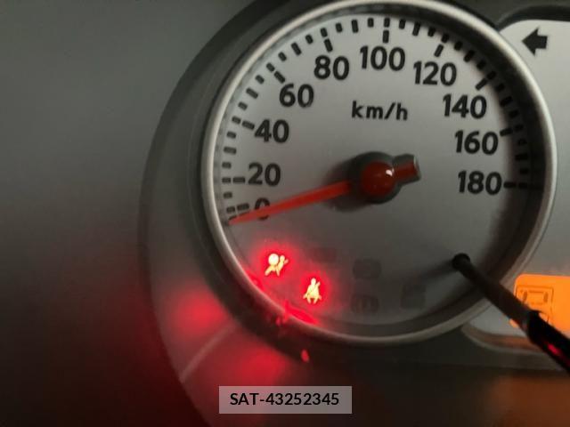 Nissan CUBE 2006-12 8626332-20