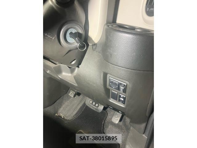 Nissan CUBE 2009-03 8626328-16