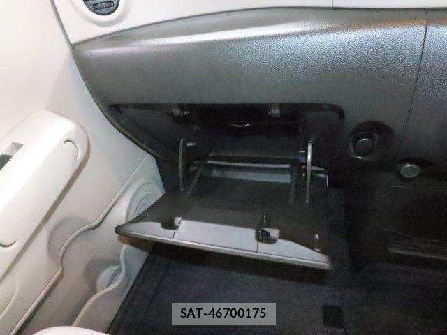Nissan CUBE 2015-03 8666015-21
