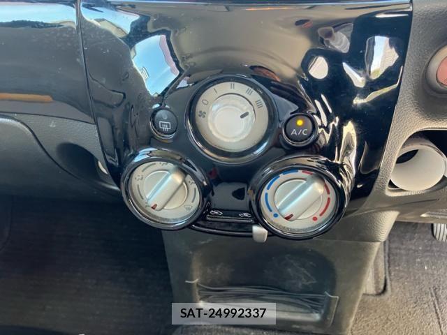 Nissan CUBE 2009-09 8658604-16