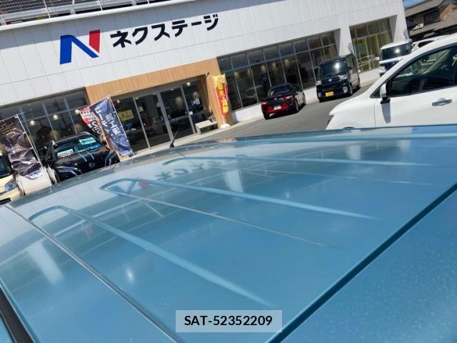 Nissan CUBE 2011-11 8658603-7