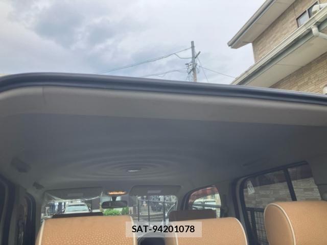 Nissan CUBE 2013-09 8666018-11