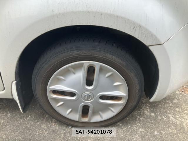 Nissan CUBE 2013-09 8666018-4