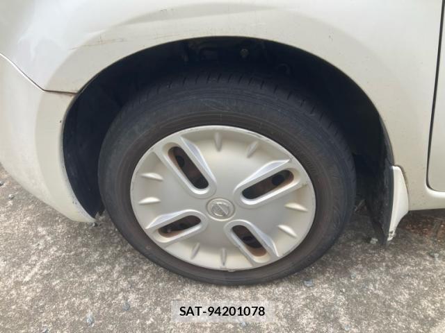 Nissan CUBE 2013-09 8666018-7