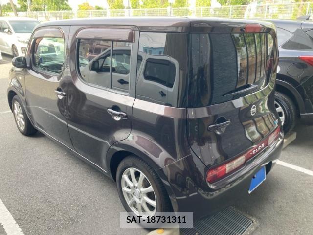 Nissan CUBE 2011-03 8666017-3