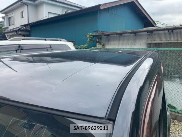 Nissan CUBE 2012-01 8658599-4