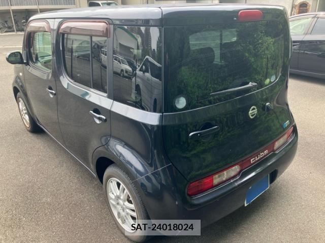 Nissan CUBE 2010-03 8658607-3