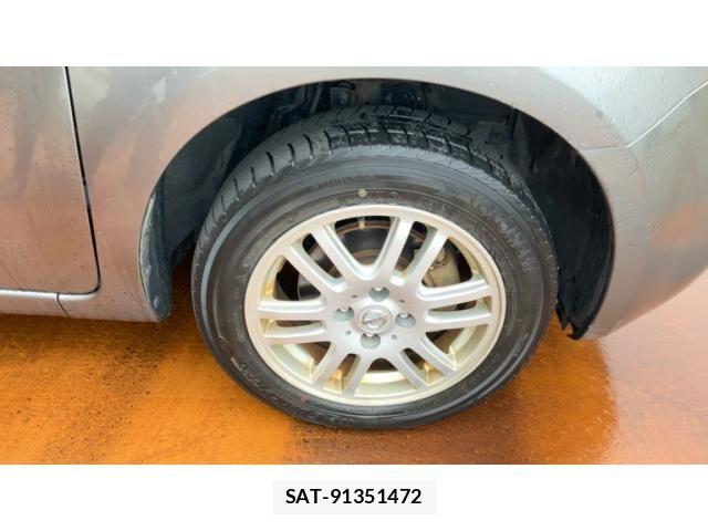 Nissan CUBE 2010-05 8658605-6