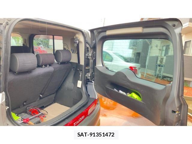 Nissan CUBE 2010-05 8658605-8