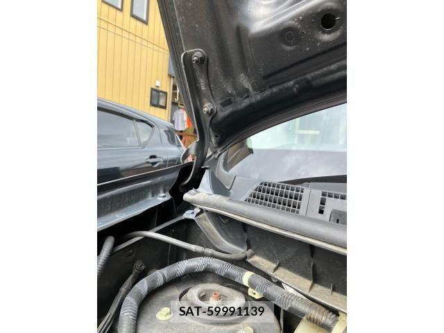 Nissan CUBE 2010-03 8658609-23