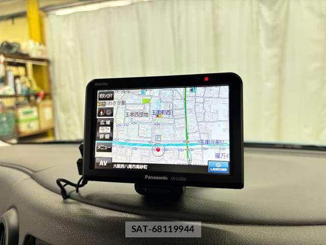Nissan CUBE 2012-09 8658611-19
