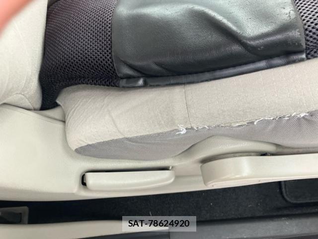Nissan CUBE 2009-08 8658598-25