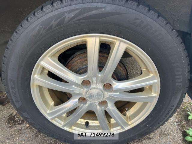 Nissan CUBE 2013-12 8666016-5