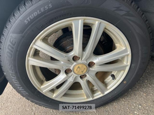 Nissan CUBE 2013-12 8666016-6