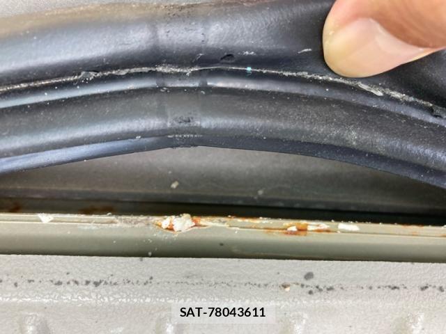 Nissan CUBE 2010-03 8658602-13