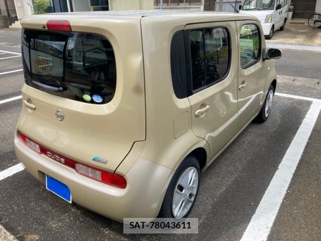 Nissan CUBE 2010-03 8658602-3