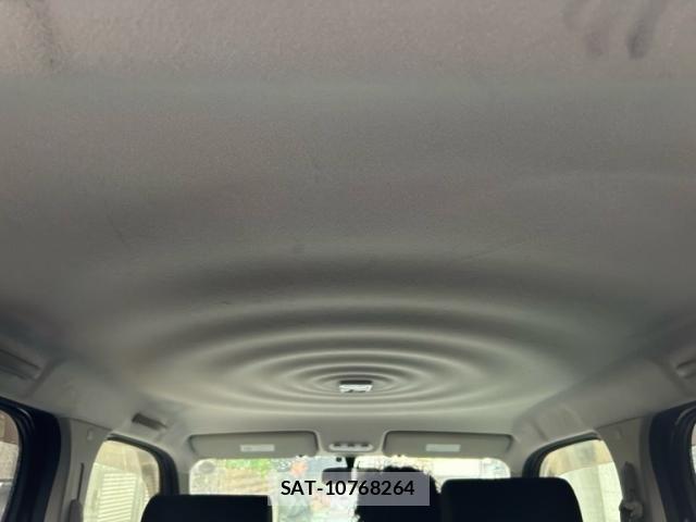 Nissan CUBE 2014-10 8741476-12