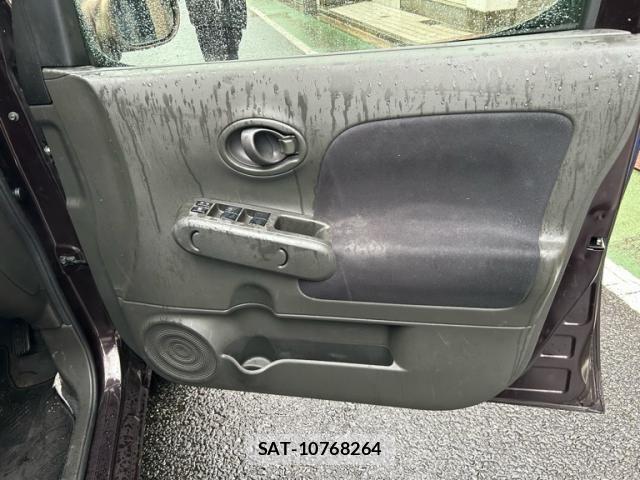 Nissan CUBE 2014-10 8741476-15