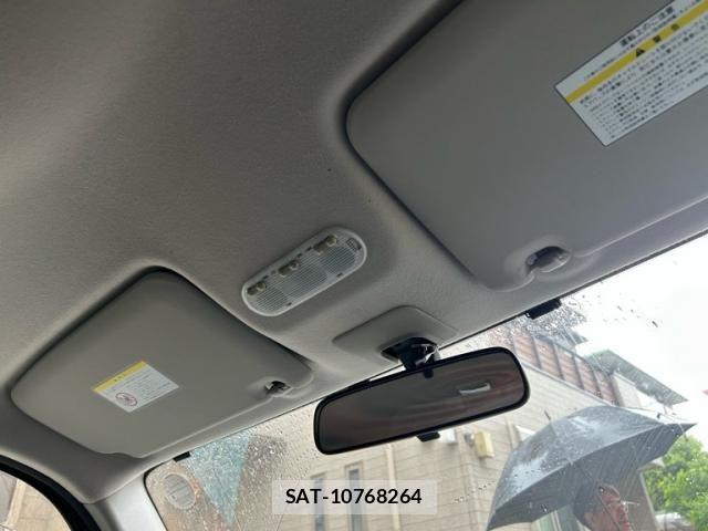 Nissan CUBE 2014-10 8741476-20