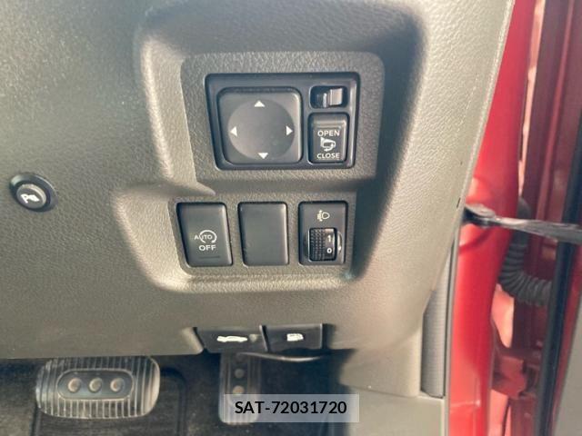 Nissan CUBE 2012-10 8741473-20