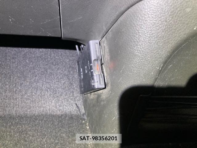 Nissan CUBE 2009-09 8741486-23