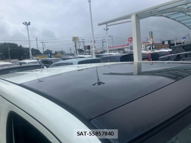 Nissan CUBE 2011-11 8741475-2