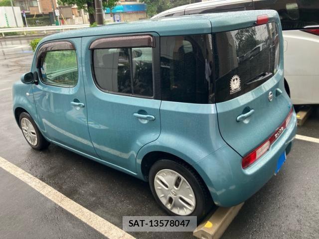 Nissan CUBE 2010-03 8741471-2