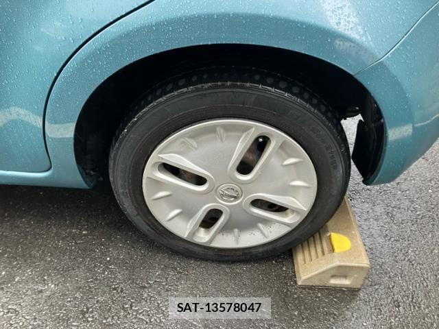 Nissan CUBE 2010-03 8741471-6