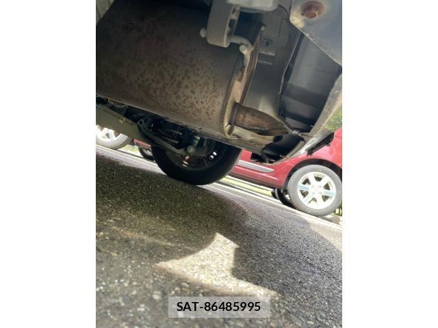 Nissan CUBE 2013-02 8741484-19